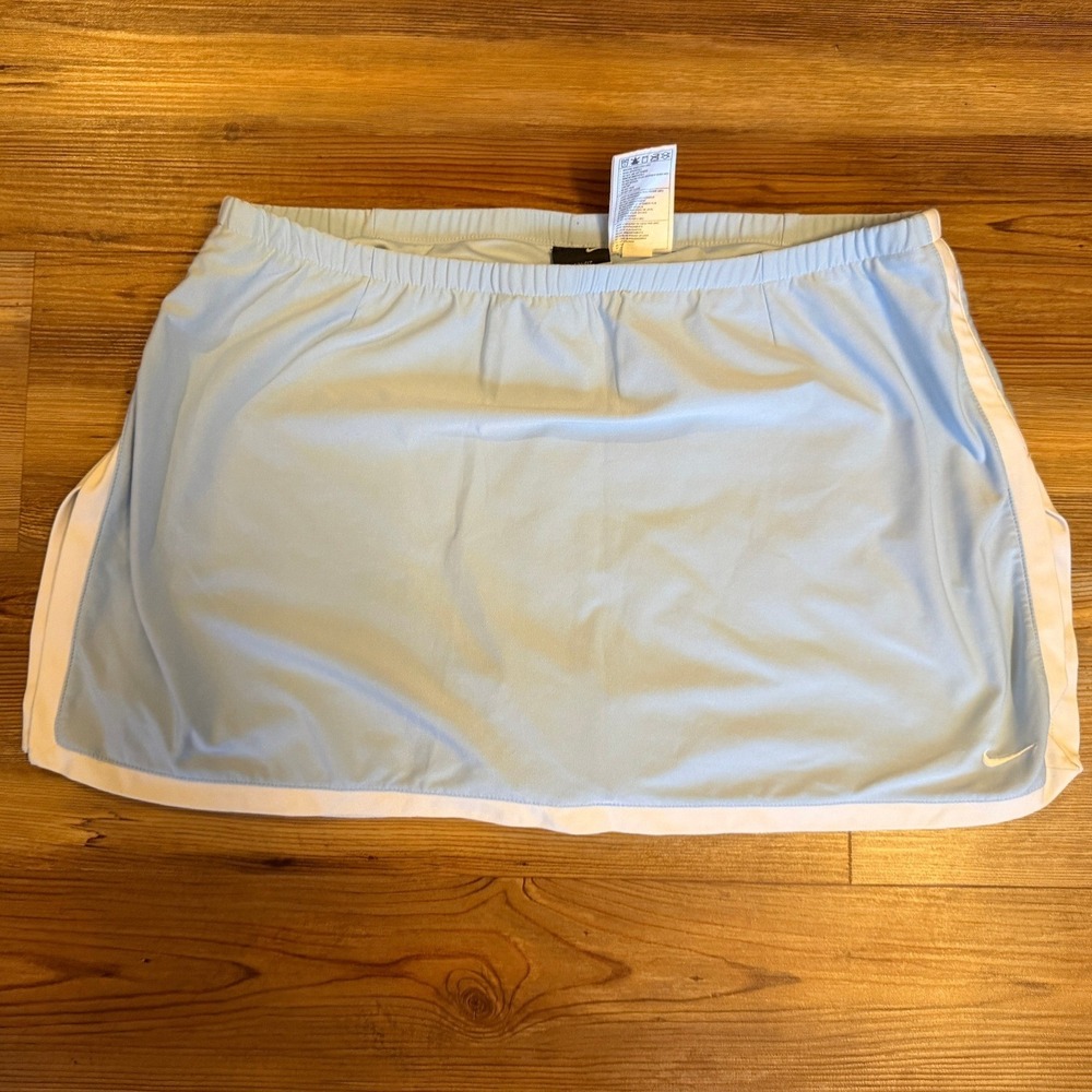 Nike Dri-FIT Light Blue White Athletic Tennis Golf Skort Shorts XL Womens